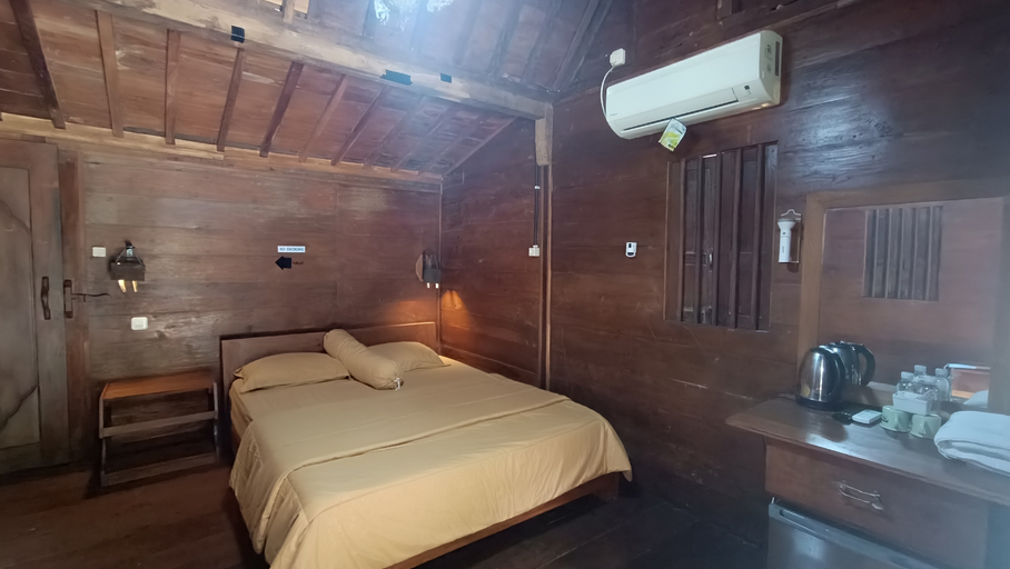 Bedroom 3, Kangen Oemah Kayoe, Kuningan