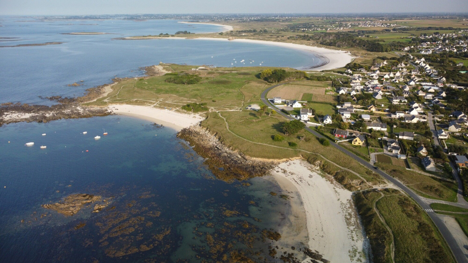 Beach 2, Holiday Home in Landeda Near Sandy Beaches, Finistère