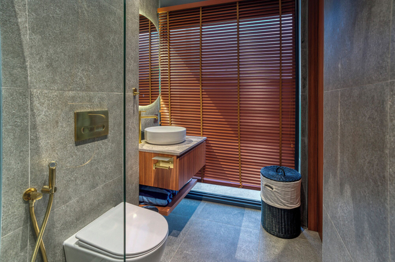 Bathroom 3, U Villas 2, Badung