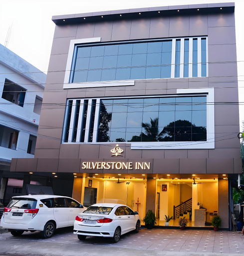Exterior & Views, Silverstone Inn, Ernakulam