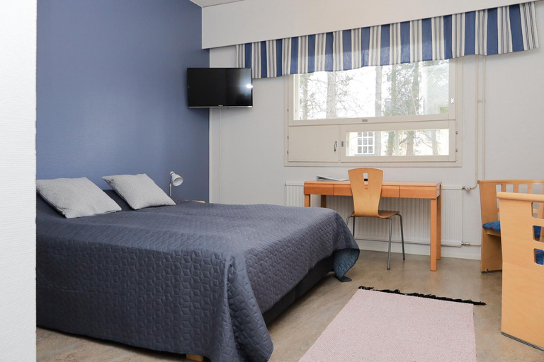 Bedroom 4, Eurajoen opisto, Satakunta