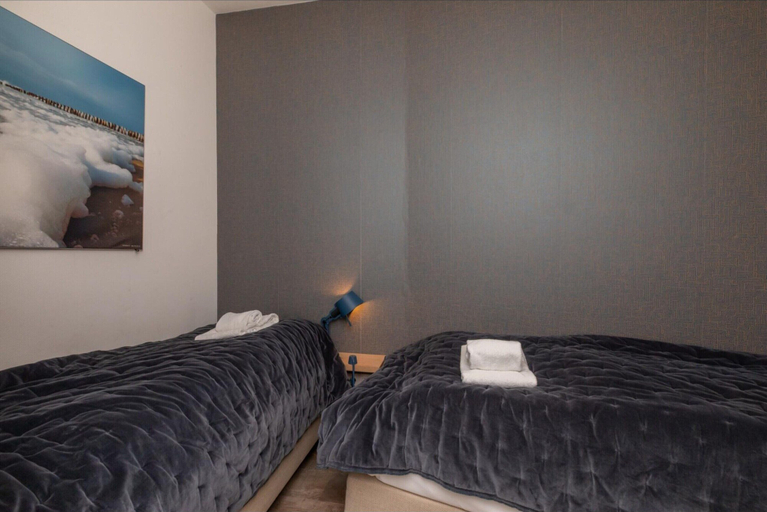 Room 3, Wifi and Golden Beaches; Home, Veere