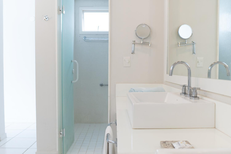 Bathroom 5, Buzios Beach Resort by WAM Experience, Armação dos Búzios