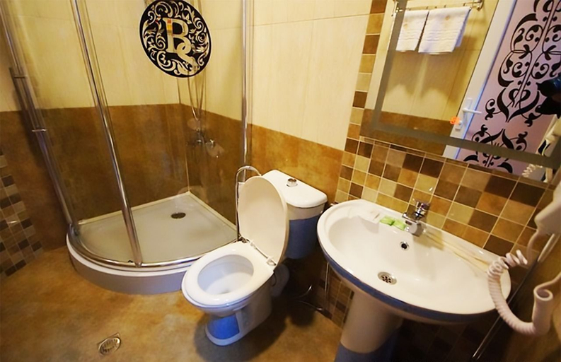 Bathroom 3, Black Sea Star Batumi, Batumi