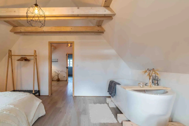Room 4, Villa in Bohemia With Terrace, Jablonec nad Nisou