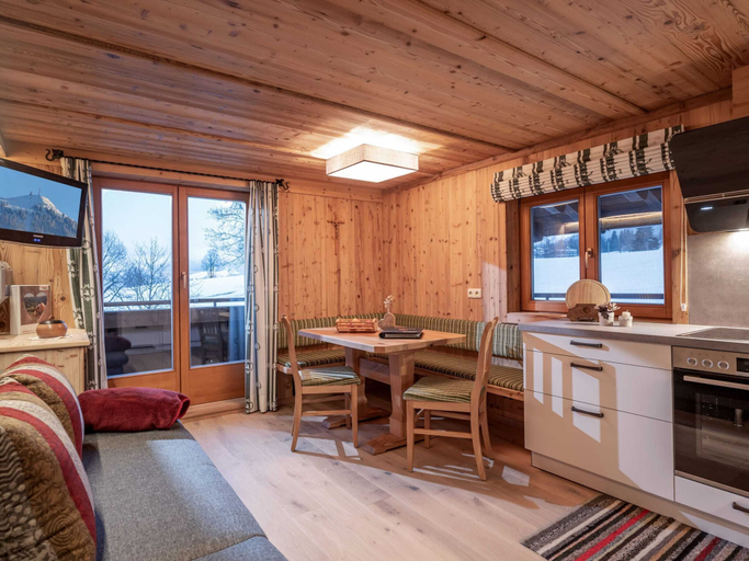 Living room, Wooden Apartment With Mountain View, Kitzbühel