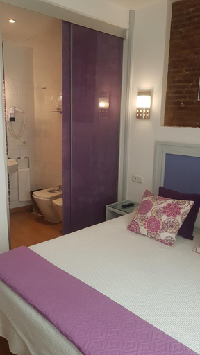 Bedroom 3, Hotel Dona Lola, Sevilla