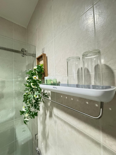 Bathroom 2, Venice Hotel HuaHin, Hua Hin