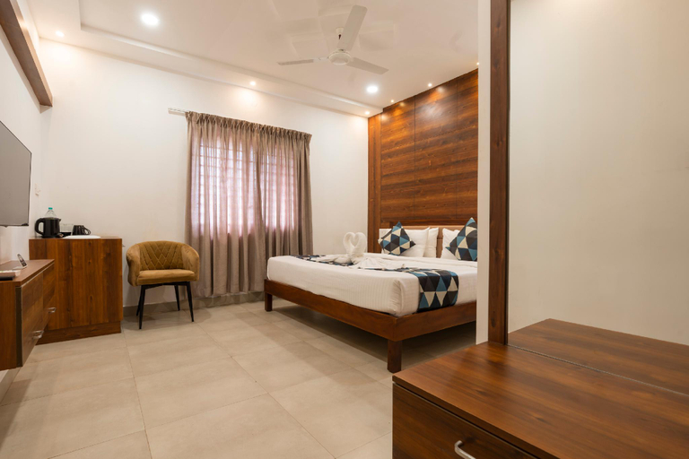 Bedroom 3, BLIZZ REGENCY, Ernakulam
