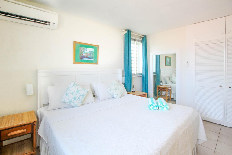 Others 3, Charming 2 bedroom apt on gorgeous quiet beach - Sea Star 3 apts by Bluescape