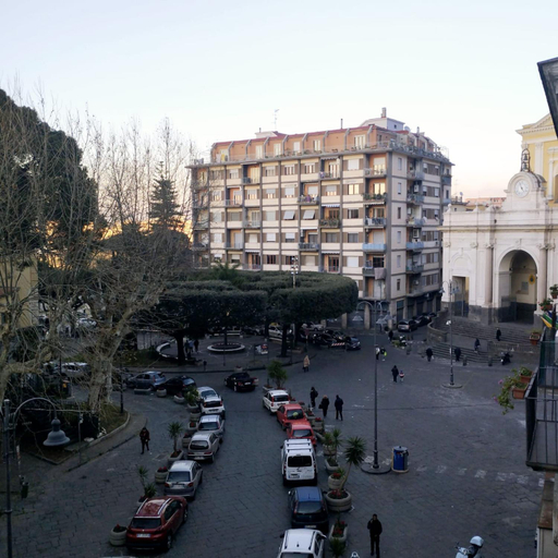 Others 2, Dimora Fortunata, Napoli