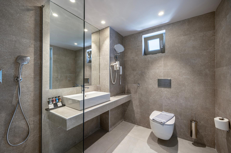 Bathroom 5, PORTO BELLO BEACH, South Aegean
