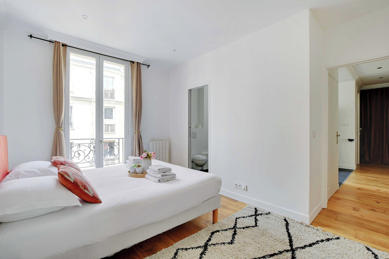 Room 4, Eclectic Apartment - 1br/4p - Arc de Triomphe, Paris