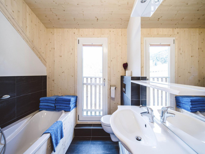 Bathroom 2, Pleasant Chalet With Whirlpool, Murau