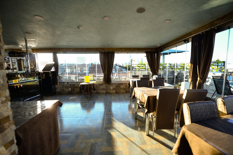Food & Drinks 4, Black Sea Star Batumi, Batumi