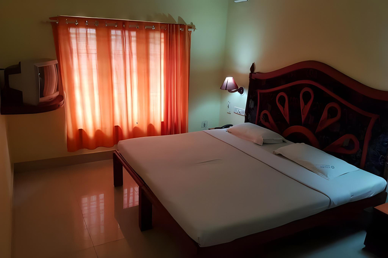 Bedroom 3, Paulson Park, Ernakulam