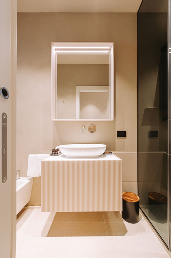 Bathroom 5, Suite1212 Bandiera, Bari