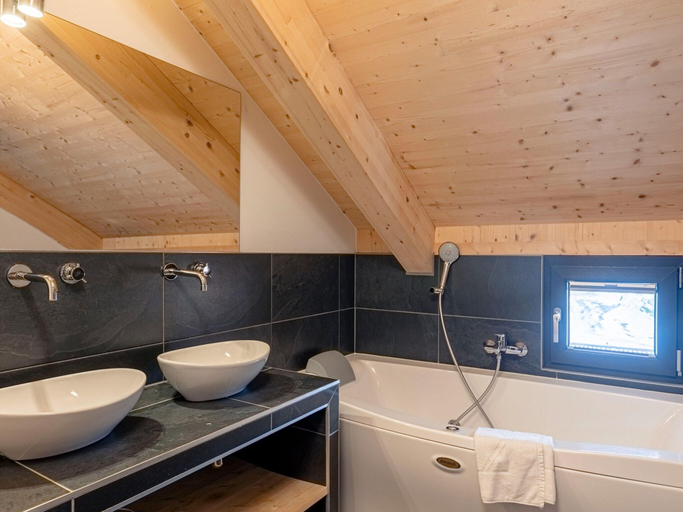 Bathroom 5, Modern Chalet With Sauna, Murau