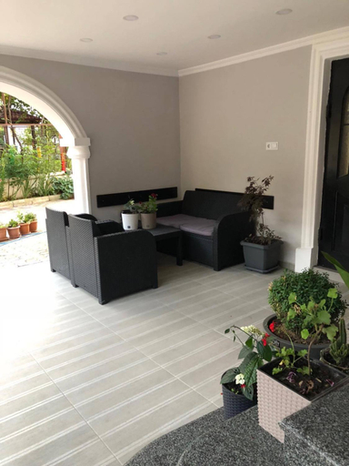 Others 4, Deluxe Guest House, Batumi