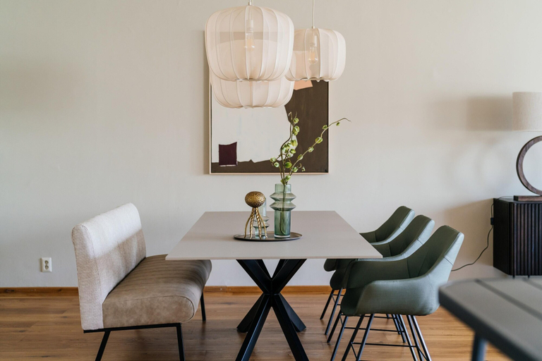 Dining 3, Comfort at Hellingweg Haven, The Hague