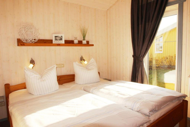 Room 2, Skandinavisches Ferienhaus in Rechlin, Mecklenburgische Seenplatte