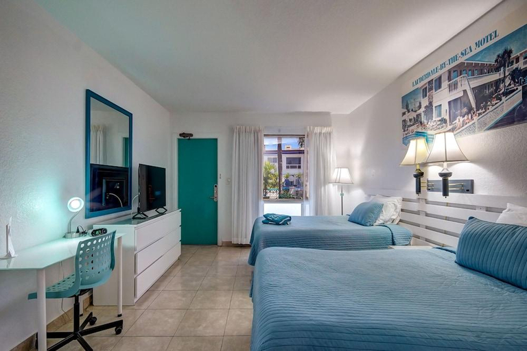 Bedroom 2, Horizon by the Sea Inn, Broward