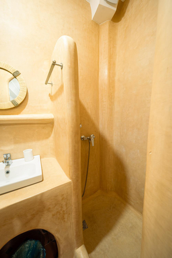 Bathroom 2, Dar Sekka, Tanger-Assilah
