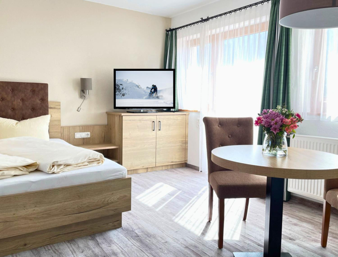 Bedroom, Gastehaus Woberlerhof, Reutte