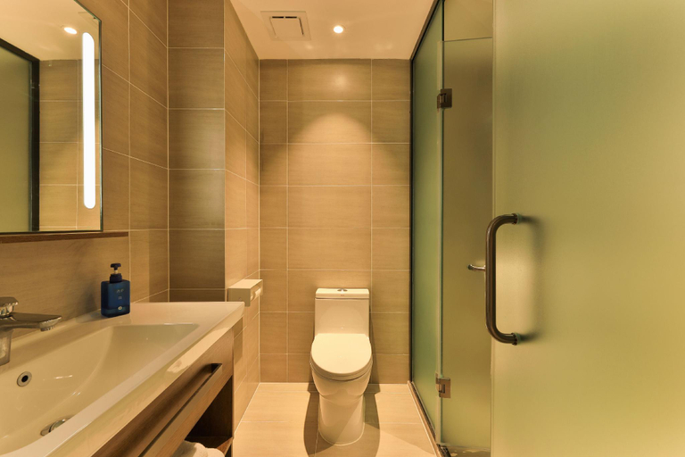 Bathroom 3, Hanting Hotel Qingdao Chongqing Nan Road Xinduxin, Qingdao