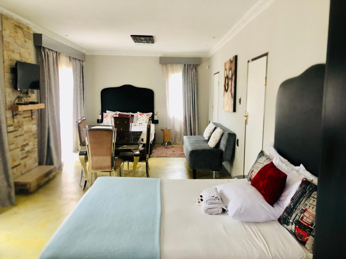 Bedroom 3, Lodge Bellagio, O.R.Tambo