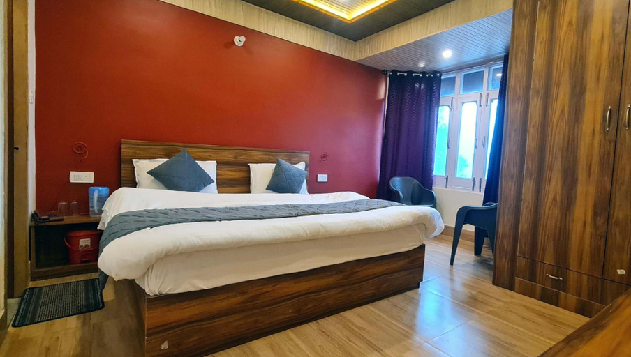 Bedroom 3, Goroomgo GP Lake View Mall Road Nainital – Near Naina Devi Temple, Nainital