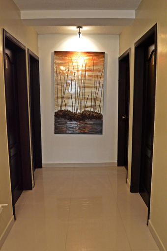 Others 5, Hotel Golosone, Ambato
