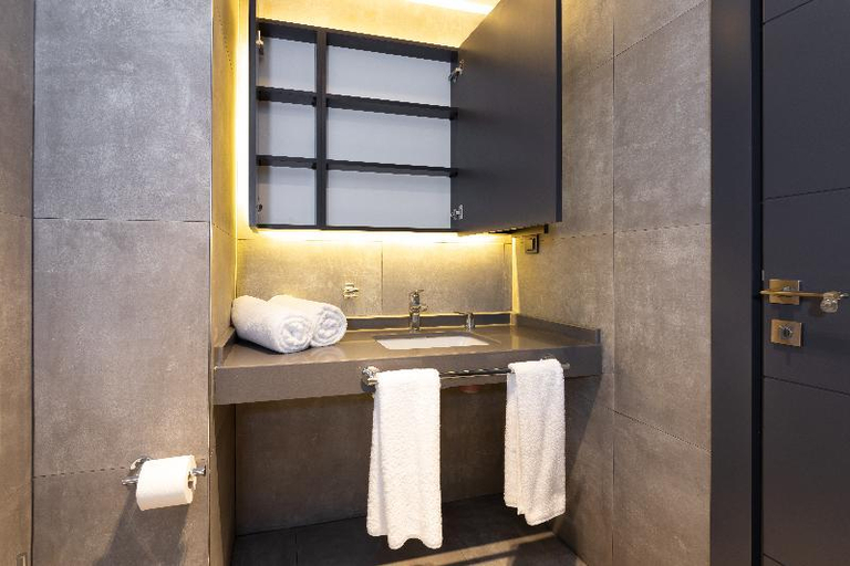 Bathroom 4, Z Suites Hotel, Antalya