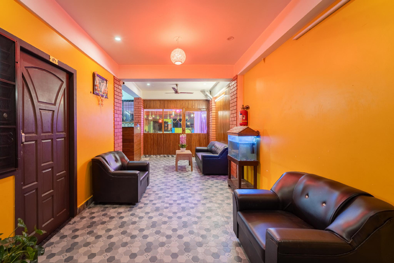 Public Area 2, Pondy Stay 10 mins from Eden Beach, Puducherry