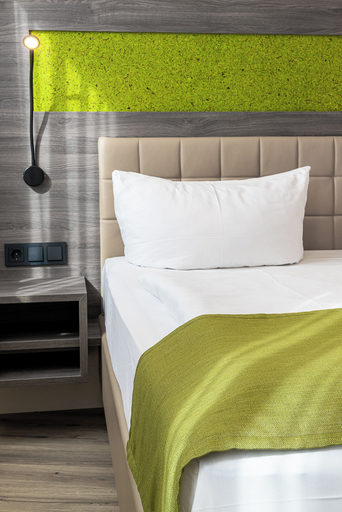 Room 2, CHRIZZ Rooms, Graz