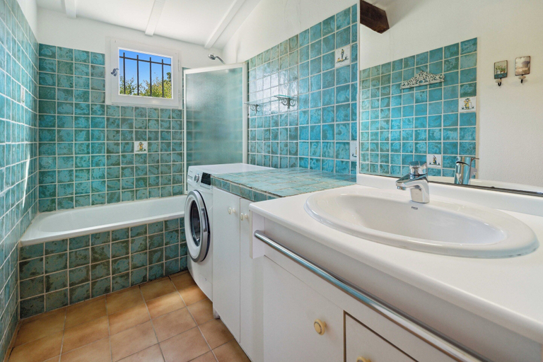 Bathroom 2, Cazet Cozy - 2br/6p - Estate With Pool / Gassin, Var