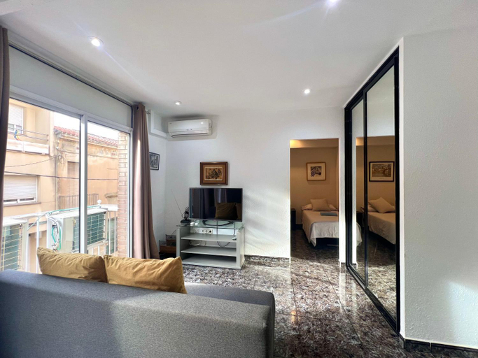 Others 5, Apartamentos Playa, Barcelona