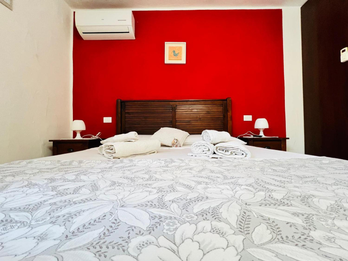 Bedroom 4, bbmaredellestelle, Cagliari