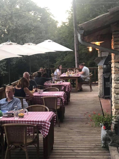 Food & Drinks 4, Domaine Lapin Qui Rit , chambre Celine, Dordogne