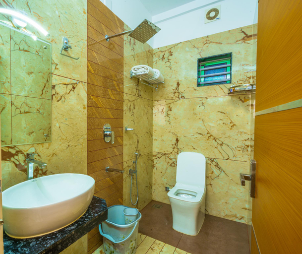 Bathroom 4, MARINA SUITES AIPORT HOTEL, Ernakulam
