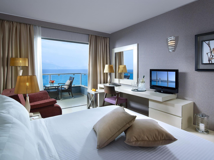 Bedroom 3, Michelangelo Resort and Spa, South Aegean