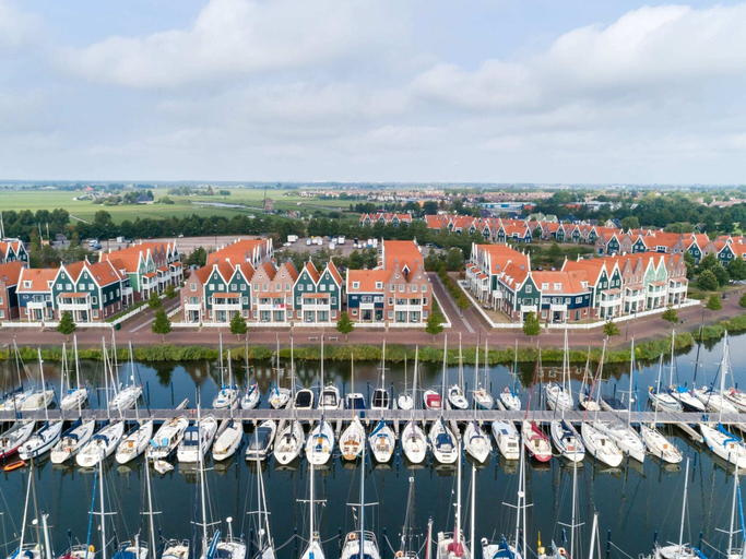 Exterior 5, Comfortable Hotel Room in Center of Volendam, Edam-Volendam