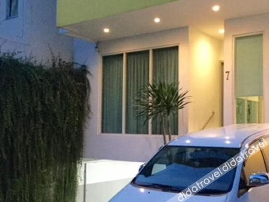 Hotel Interior or Public Areas 4, Ehouzz Jakarta, South Jakarta