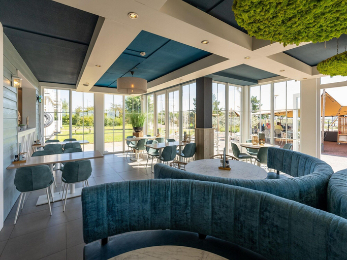 Property grounds, Beach Hotel Bliss for Two