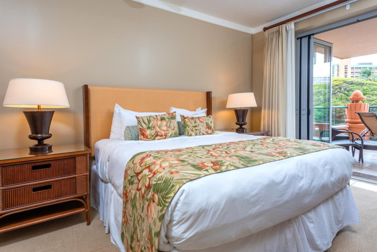 Room 1, Honua Kai Konea Collection by KBM - 2 Units on same floor (234/236), Maui