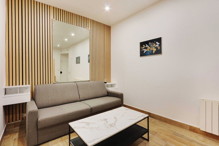 Living area 2, Cosy Studio for 2P - Republique/marais, Paris