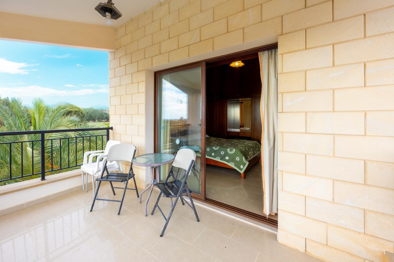 Facilities 4, Villa Morpho