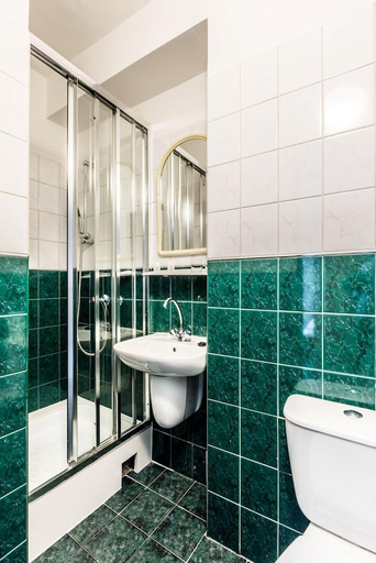 Bathroom 3, Hotel Helios, Tatra