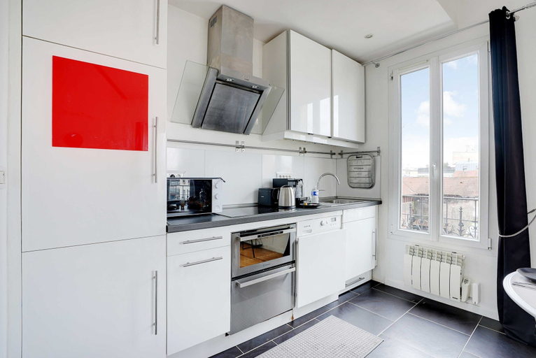 Private kitchen 2, Modern Apartment - 1br-2p- Montrouge, Hauts-de-Seine