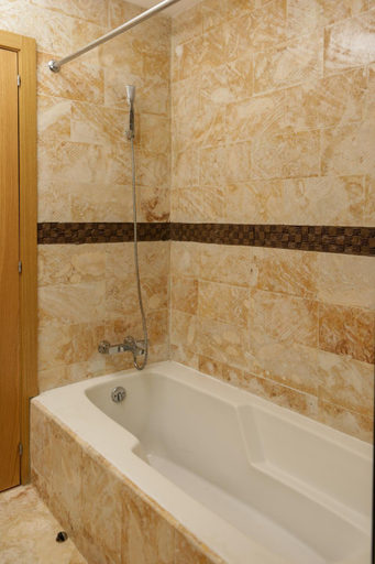 Bathroom 4, Sybaris Residences, Guayacanes